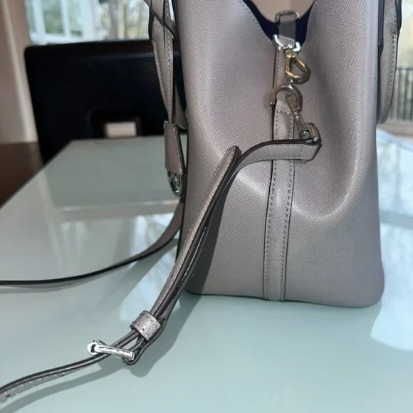 Michael Kors Greenwich Saffiano Leather Bucket Bag Grey/Purple, Arm & Crossbody - Picture 6 of 15